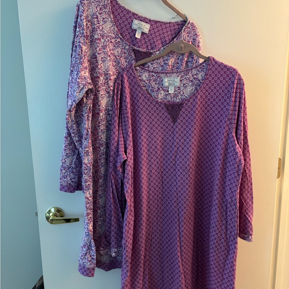 Set of two nightgowns, coordinating colors. Long sleeves